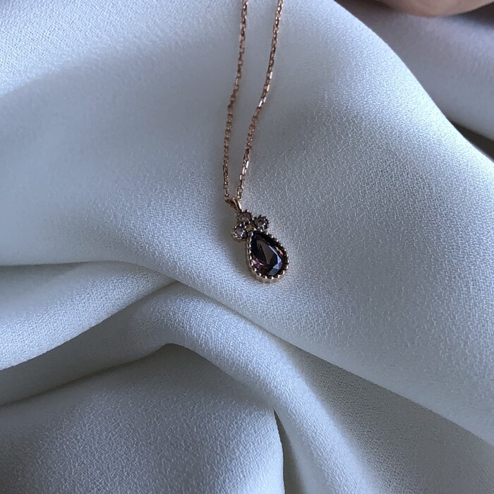 Ruhe Necklace - Thumbnail