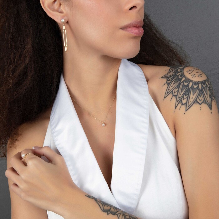 Arnigold - Nora Kolye